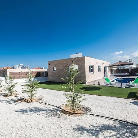 Cyprus Minutes From The Beach, 1195 Villa Protaras