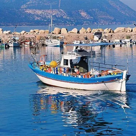Cyprus Minutes From The Beach, 1195